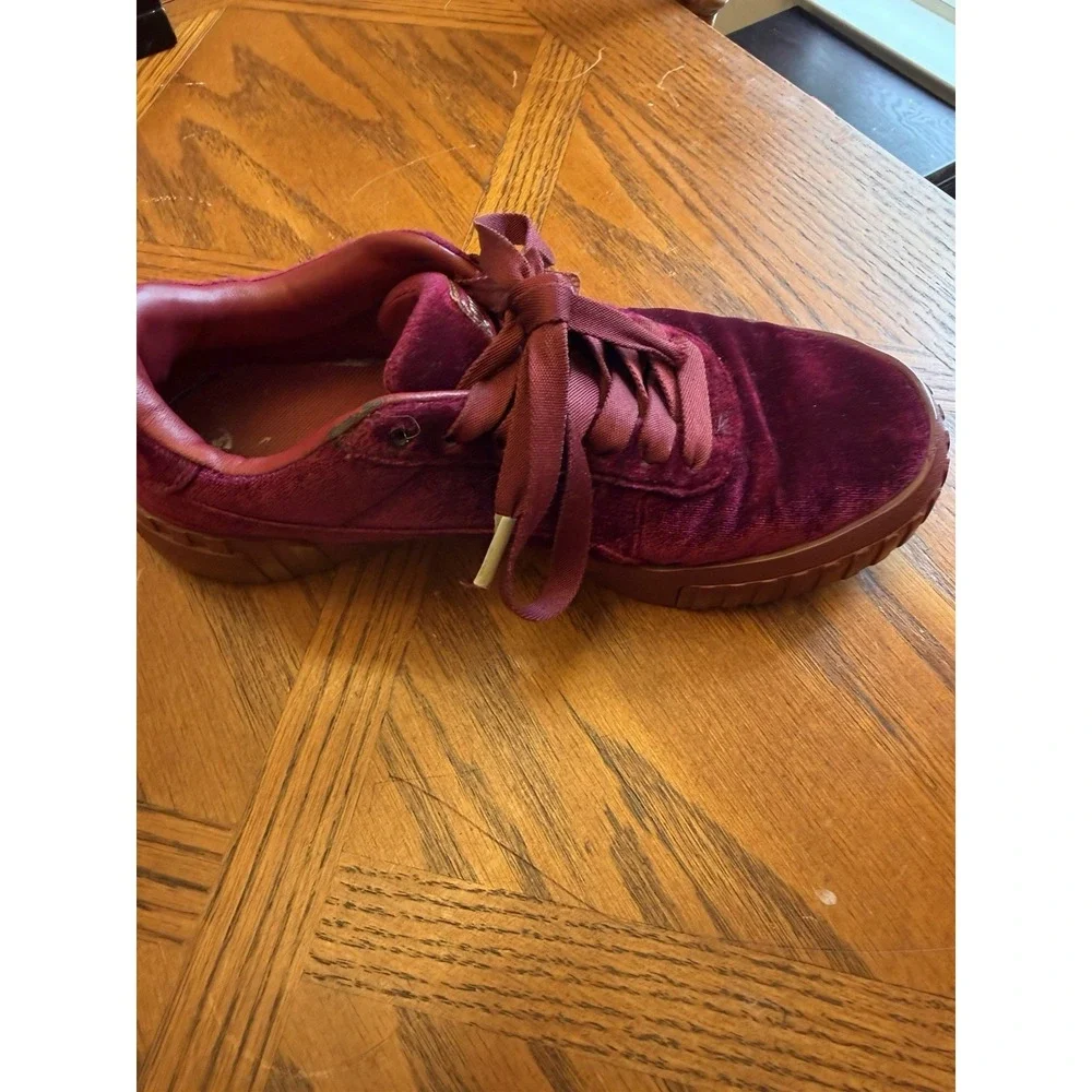 Puma cali velvet